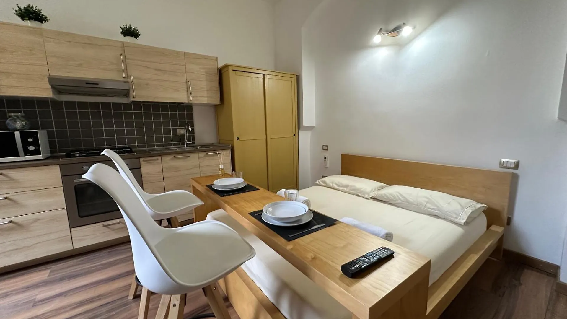 Ermes Suite Risorgimento Milan 0*,